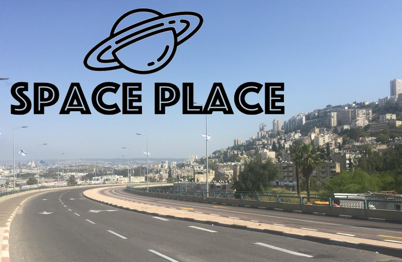Space Place ハイファ エクステリア 写真